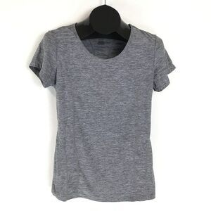Reebok Scoop Neck Athletic Tee Women's Small Short Sleeve Gray Stretch Active